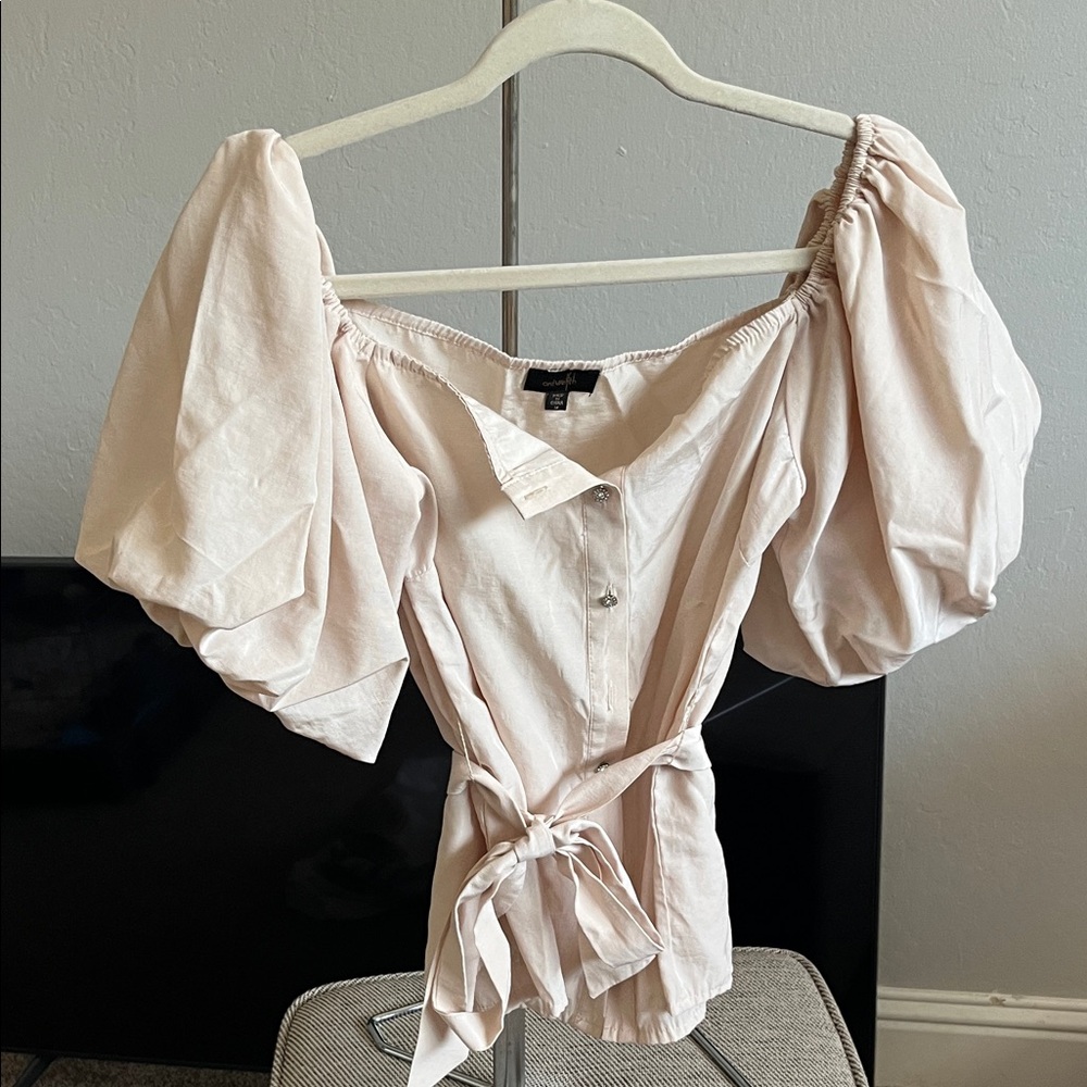 Babaton Puff-Sleeve Tie-Front Blouse in Pale Pink